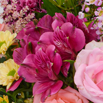 Premiumstrauß Du bist die Beste mit Premiumvase & Ferrero Giotto 3er