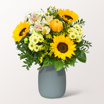 Blumenstrauß Herbstfrische mit Vase & Ferrero Giotto 3er
