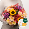 Flower Bouquet Danke with vase & Teaballs & 3 Ferrero Giotto