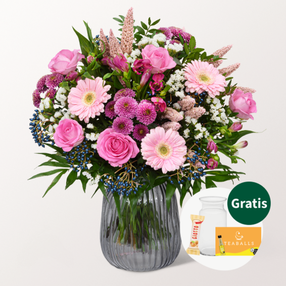 Blumenstrauß Meisterwerk mit Vase & Teaballs & Ferrero Giotto 3er
