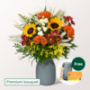 Premium Bouquet Herbstlächeln with Premium Vase & 3 Ferrero Giotto & Teaballs