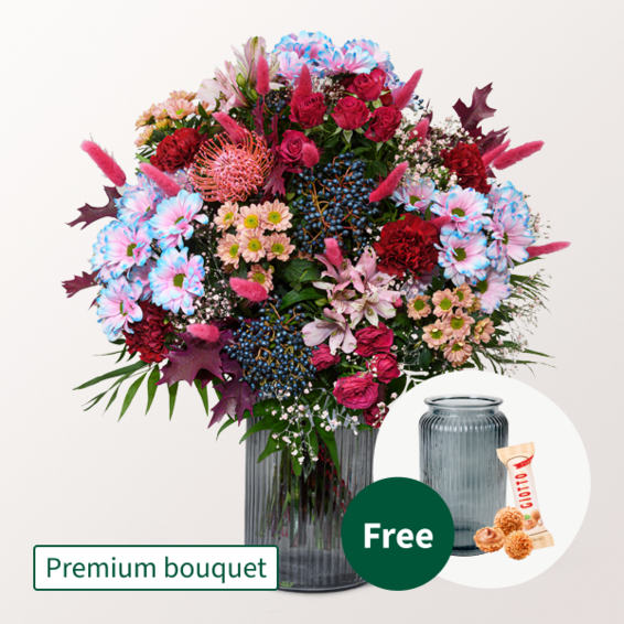 Premium Bouquet Herbstliebe with Premium Vase & 3 Ferrero Giotto
