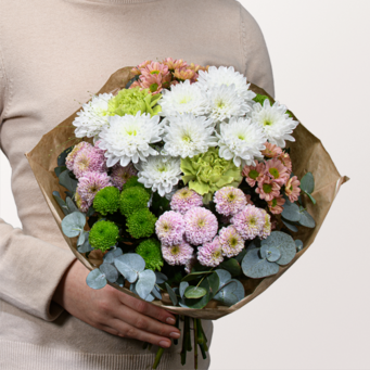 Flower Mix Landtraum with Teaballs & 3 Ferrero Giotto