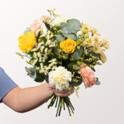 Blumenmix Sonnenglück mit Stielhalter & Ferrero Giotto 3er