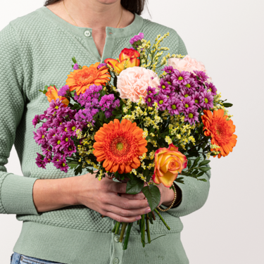 Flower Mix Feuerwerk with 3 Ferrero Giotto