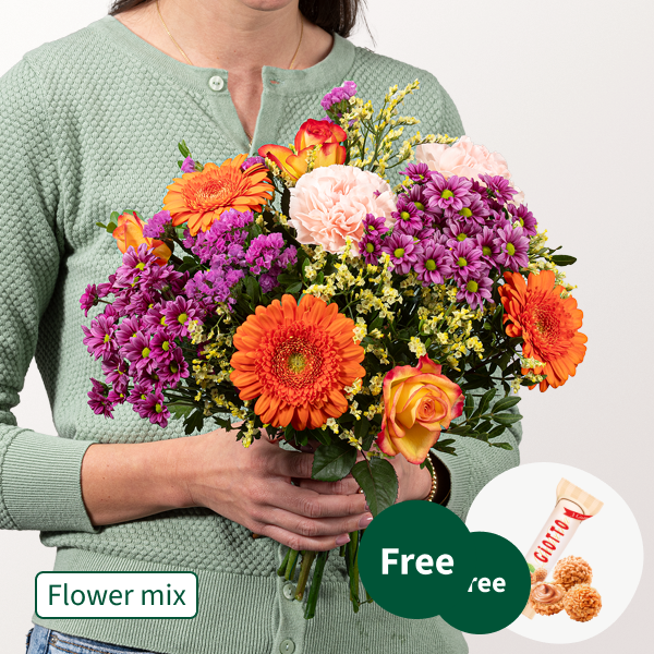 Flower Mix Feuerwerk with 3 Ferrero Giotto