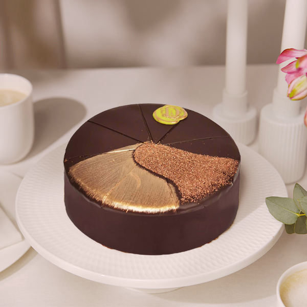 Dessert Chocolate Cake Dubai Style