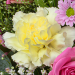 Blumenstrauß Danke Mama mit Vase & Ferrero Giotto 3er