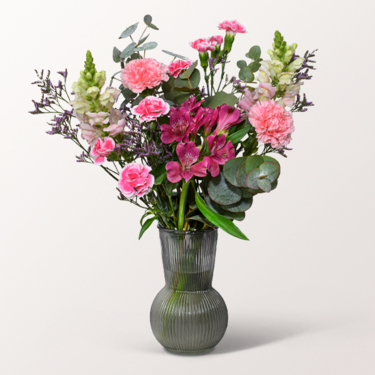 Blumenstrauß Mutterfreude mit Vase & Ferrero Giotto 3er