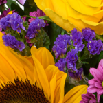 Flower Bouquet Farbenfroh with vase & 3 Ferrero Giotto