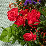 Flower Bouquet Blütenwiese with vase & 3 Ferrero Giotto