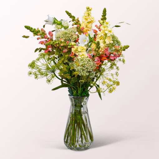 Flower Bouquet Sommertanz with vase & 3 Ferrero Giotto