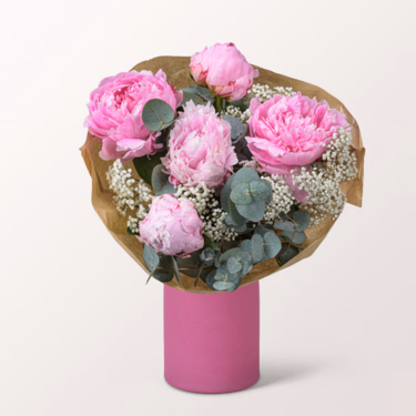 Pfingstrosen-Strauß Herzflüstern mit Vase & Ferrero Giotto 3er
