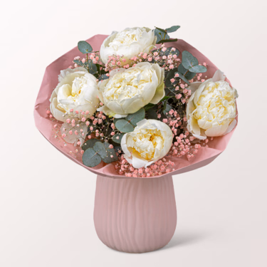 Peonie Bouquet Peony Power with vase & 3 Ferrero Giotto