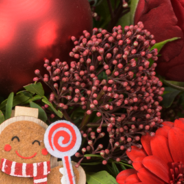 Blumenstrauß Happy Winter with vase & 3 Ferrero Giotto