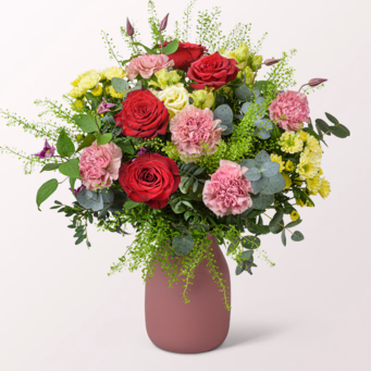 Premium Bouquet Herzensfreude with Premium Vase & 3 Ferrero Giotto