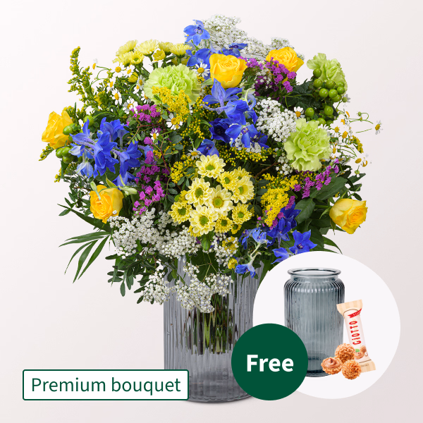 Premium Bouquet Märchengarten with Premium Vase & 3 Ferrero Giotto