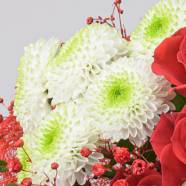 Blumenstrauß Liebesbeweis mit Vase & Ferrero Giotto 3er