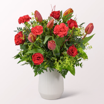 Flower Bouquet Velvet with vase & 3 Ferrero Giotto