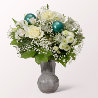 Flower Bouquet Sternstunde with vase & 3 Ferrero Giotto
