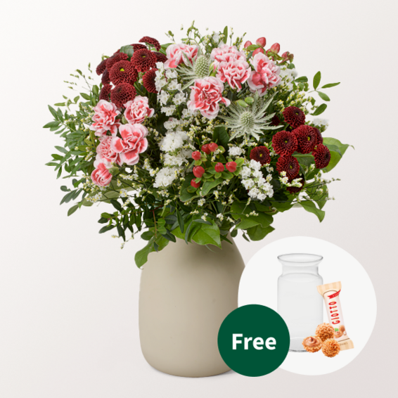 Flower Bouquet Winterlichtung with vase & 3 Ferrero Giotto