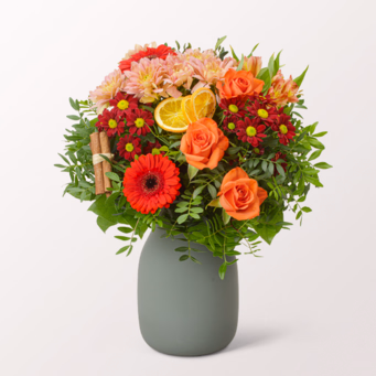 Flower Bouquet Wintergedicht with Halloren Balls & vase