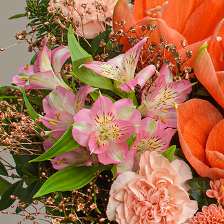 Flower Bouquet Weihnachtskuss with vase & 3 Ferrero Giotto