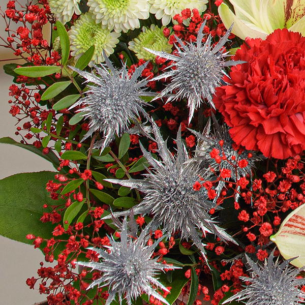 Blumenstrauß Winterode mit Vase & Ferrero Giotto 3er