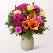 Flower Bouquet Weihnachtsduft with vase & 3 Ferrero Giotto