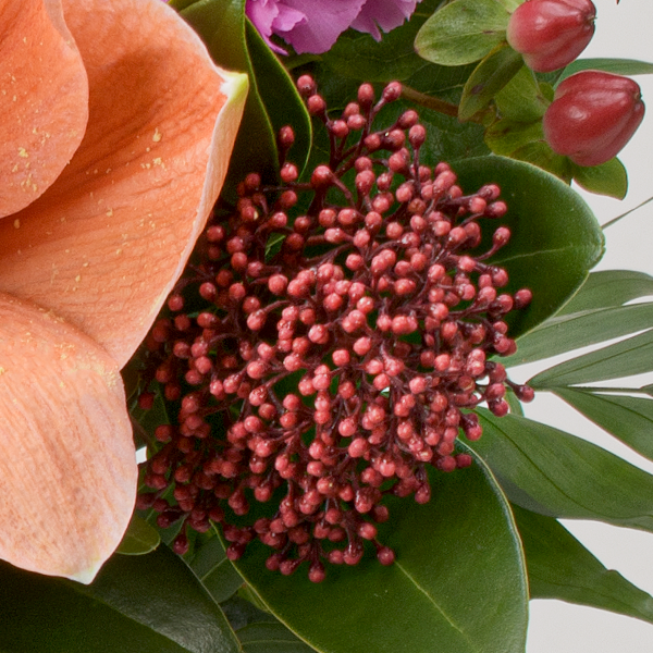 Flower Bouquet Weihnachtsduft with vase & 3 Ferrero Giotto