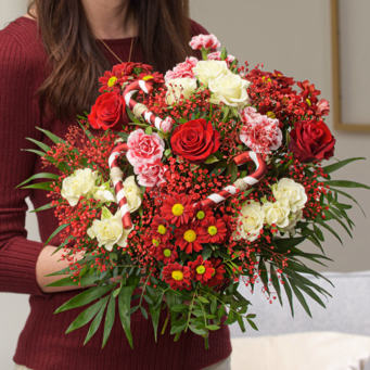 Blumenstrauß Wintergarten mit Halloren Kugeln & Vase