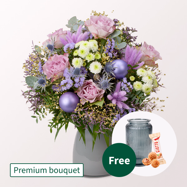 Premium Bouquet Weihnachtsherz with Premium Vase & 3 Ferrero Giotto