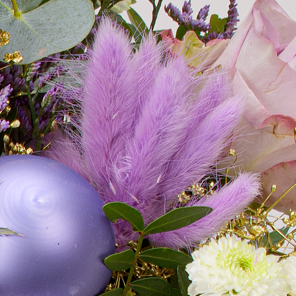 Premium Bouquet Weihnachtsherz with Premium Vase & 3 Ferrero Giotto