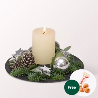 Christmas Arrangement Winterglanz with 3 Ferrero Giotto