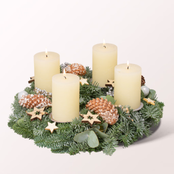 Adventskranz Winterkuss (Ø 30 cm) mit Halloren Kugeln