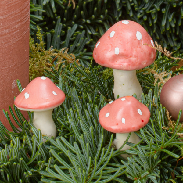 Wreath Wintergrüße (Ø 30 cm) with 3 Ferrero Giotto
