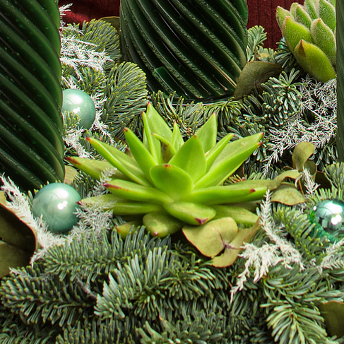 Wreath Winterbote (Ø 40 cm)) with 3 Ferrero Giotto