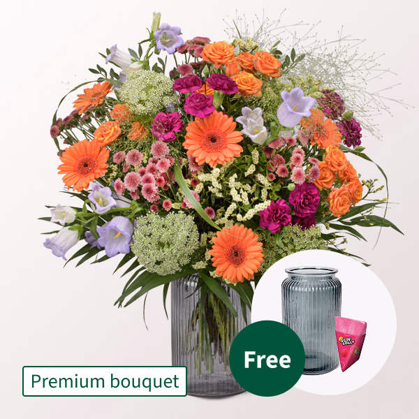 Premium Bouquet Good Feeling with Premium Vase & Halloren Balls