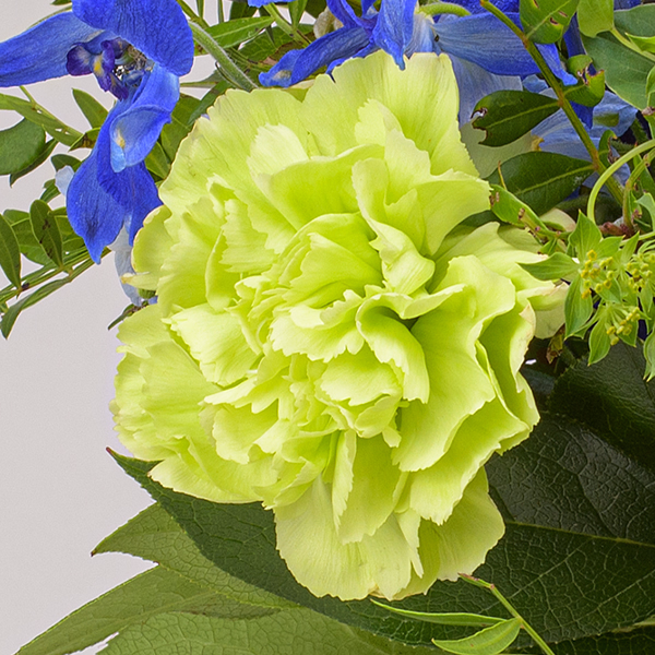 Flower Bouquet Blumensymphonie with vase & Ferrero Giotto