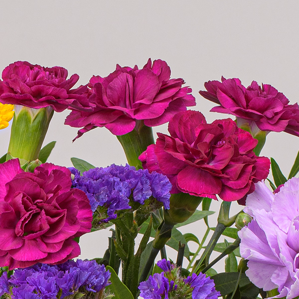 Flower Bouquet Sommergarten with vase & Ferrero Giotto