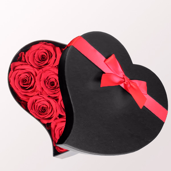 Ewiges Rosenherz (12 Rosen)