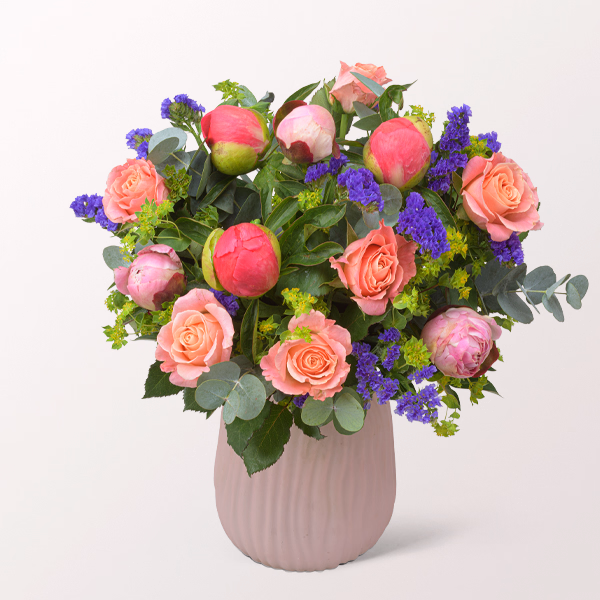 Flower Bouquet Glücklich with vase & Ferrero Giotto