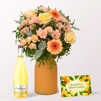 Flower Bouquet Zarte Grüße with Rotkäppchen Lemon Spritz & vase