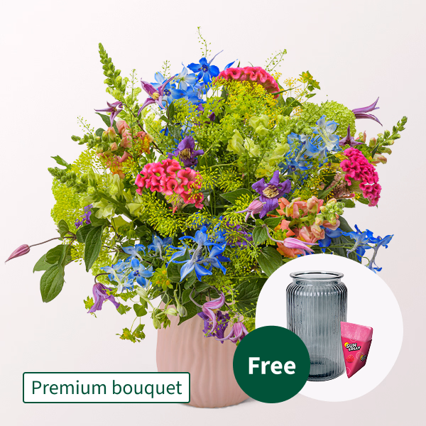 Premium Bouquet Wiesenzauber with Premium Vase & Halloren Balls