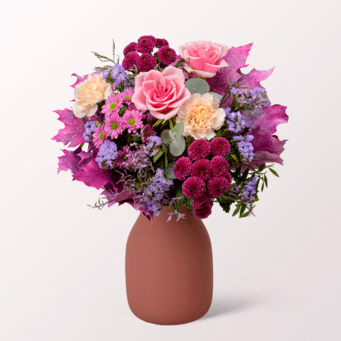 Flower Bouquet Blütenstar with Halloren Balls & vase