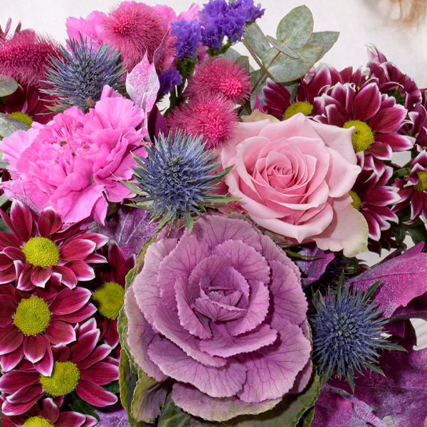 Blumenstrauß Herbstglanz mit Halloren Kugeln & Vase