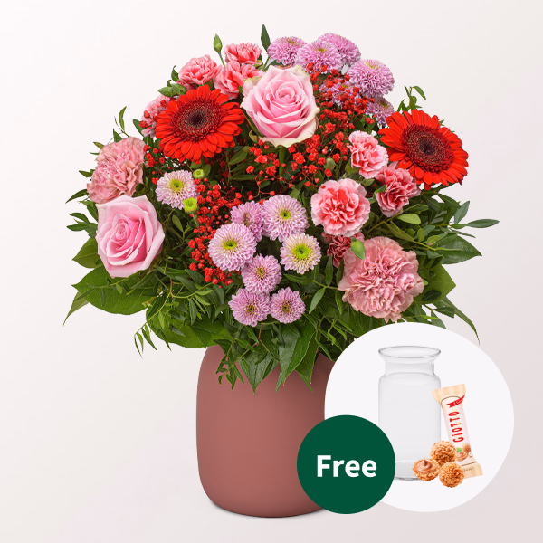 Flower Bouquet Blütenromanze with vase & Ferrero Giotto
