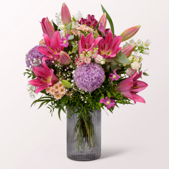 Premium Bouquet Schön, dass es dich gibt with Premium Vase & Ferrero Giotto