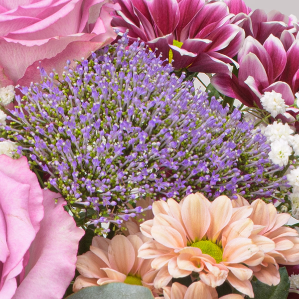 Premiumstrauß Prachtvoll mit Premiumvase & Ferrero Giotto 3er