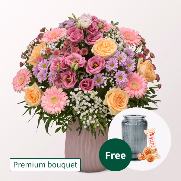 Premium Bouquet Mit Liebe with Premium Vase & Ferrero Giotto